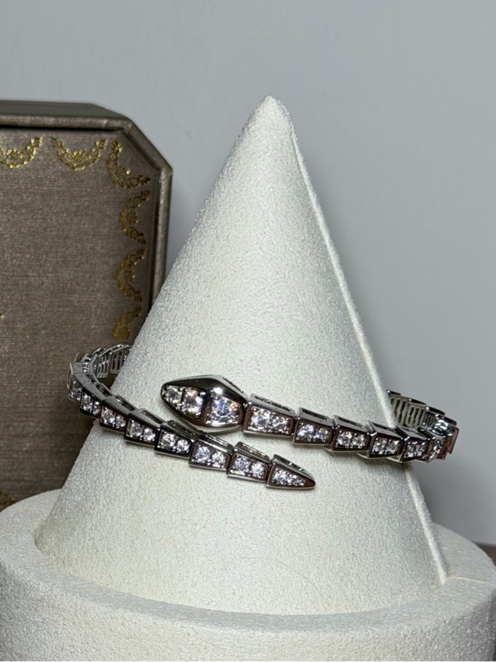 White Gold Serpenti Diamond Coil Bracelet - Silver - Picture 4 of 8